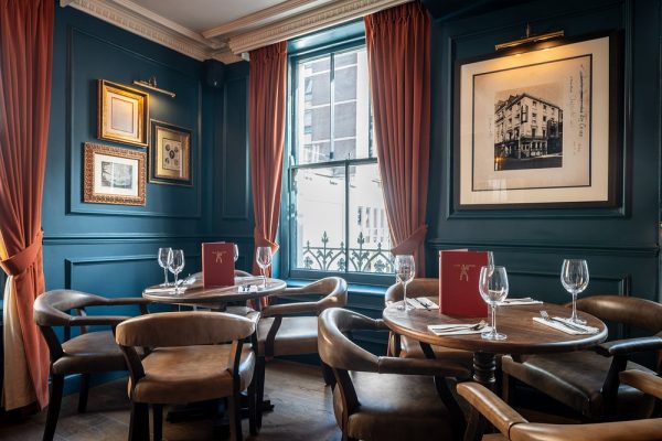 Public House, Westminster